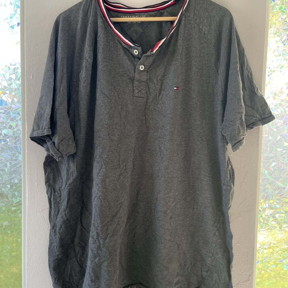 Tommy Hilfiger Men's Gray Short Sleeve Henley Shirt - XXL